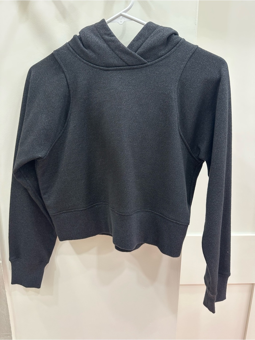 Lululemon cropped sweatshirt